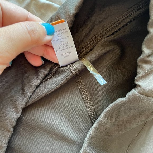 Lucy Brown Legging Bootcut Mid Rise Athletic Womens Size M Tall Pants - Picture 8 of 8